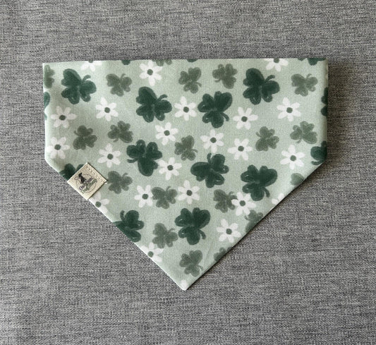 Shamrock and Daisy Bandana